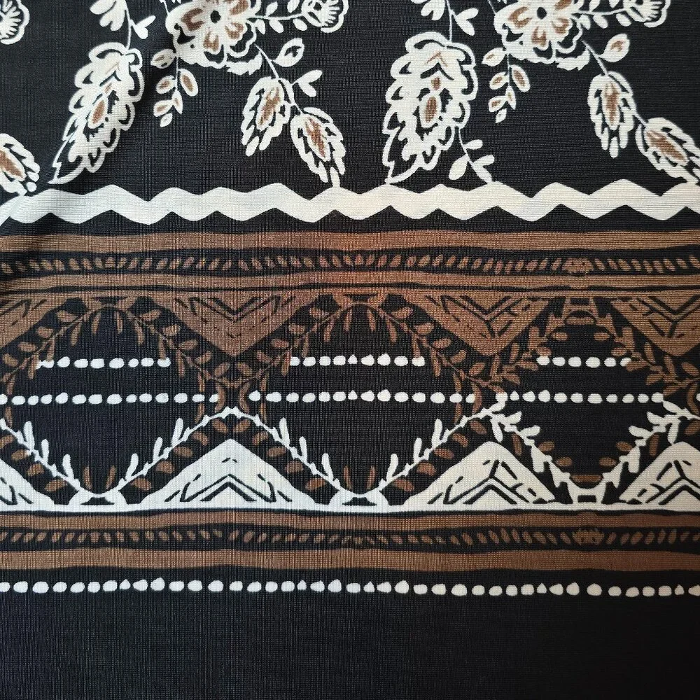 Lavish Black Bohemian Floral Tunic Top – Women's Size 1X - Picture 9 of 13